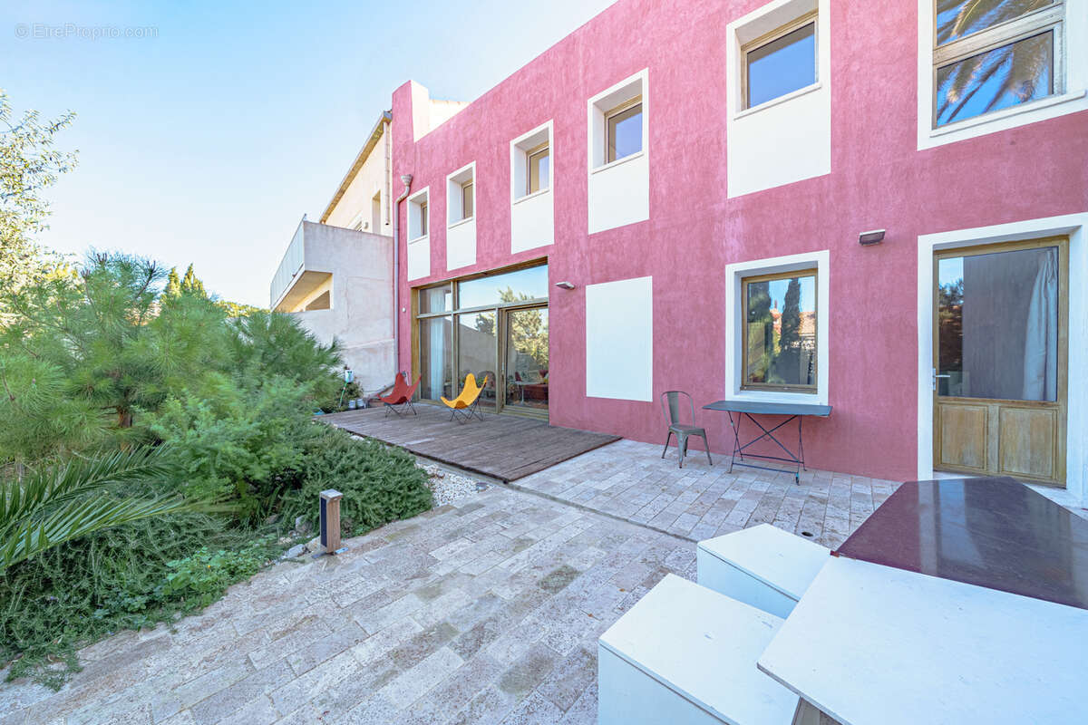 Maison à MARSEILLE-7E