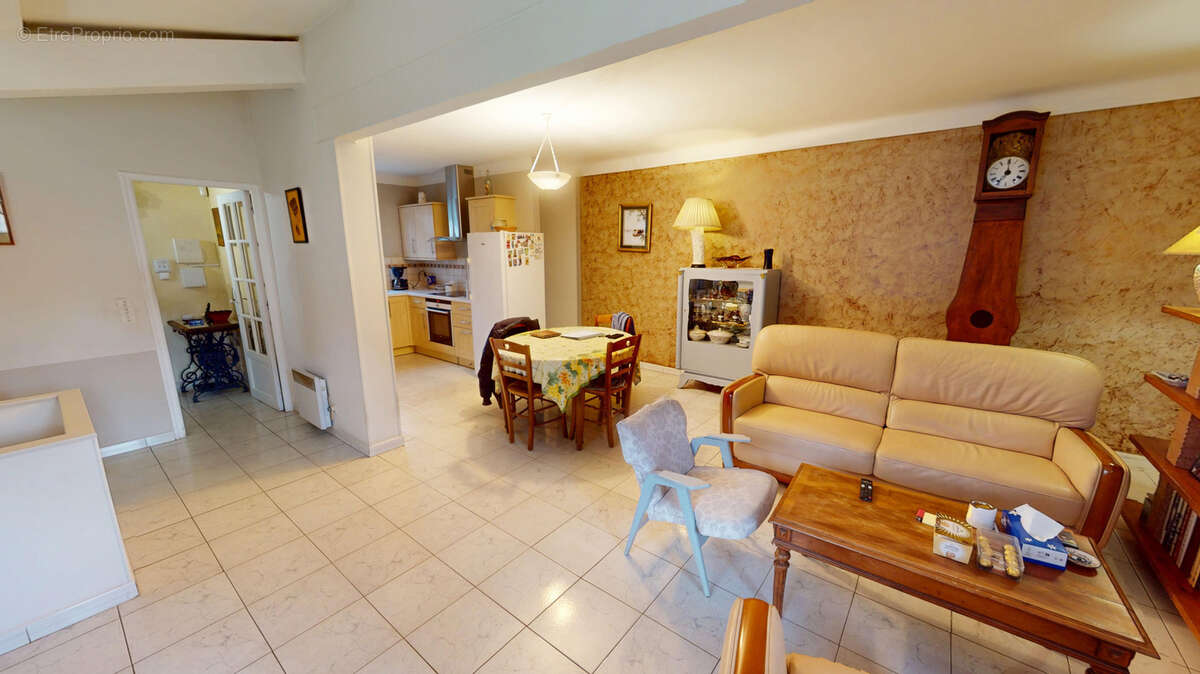 Maison à LA PENNE-SUR-HUVEAUNE