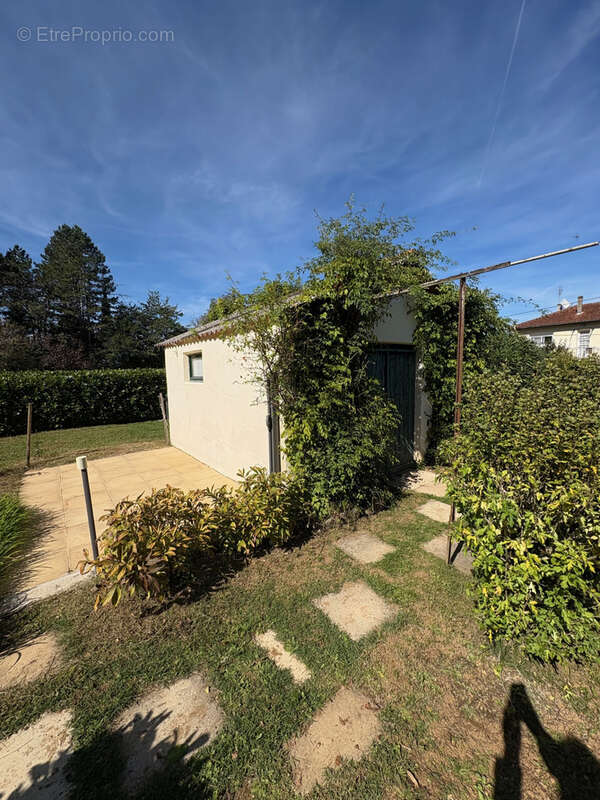 Maison à MONTAYRAL
