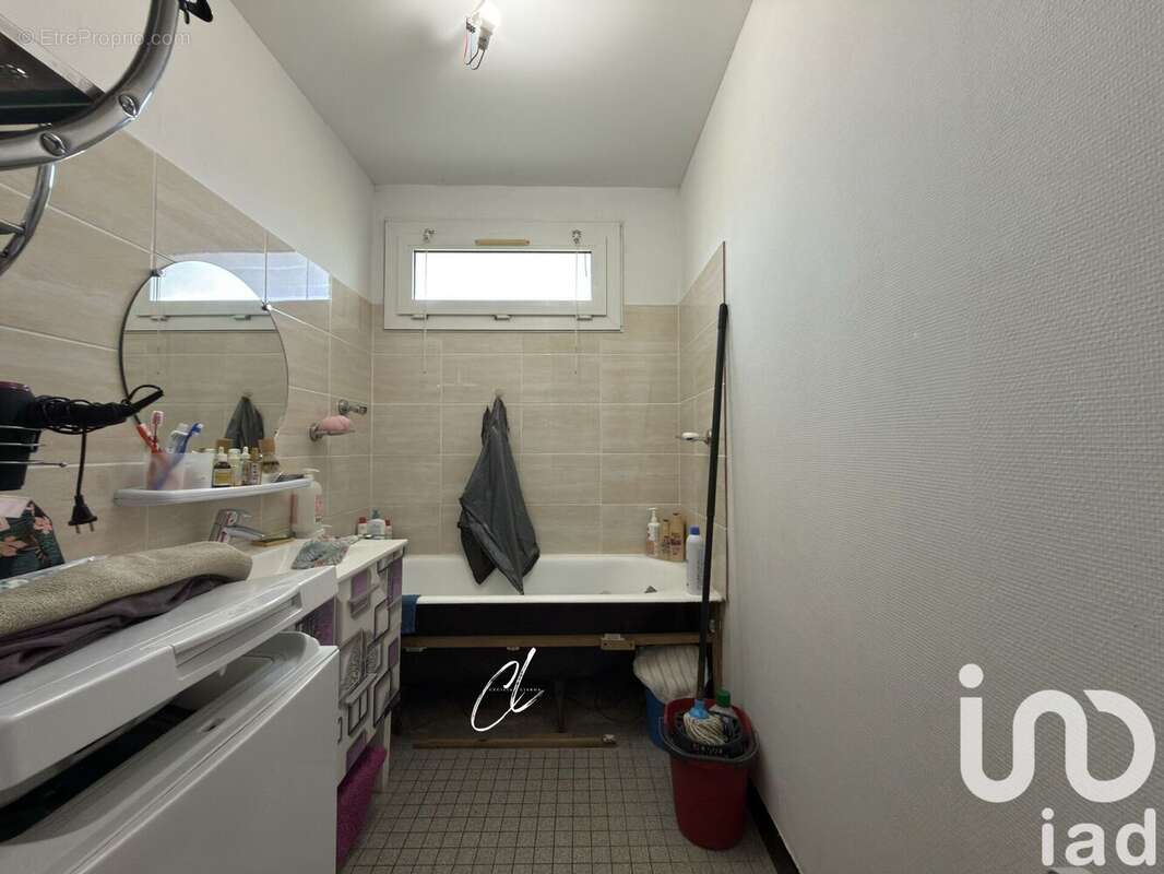 Photo 6 - Maison à MONTACHER-VILLEGARDIN