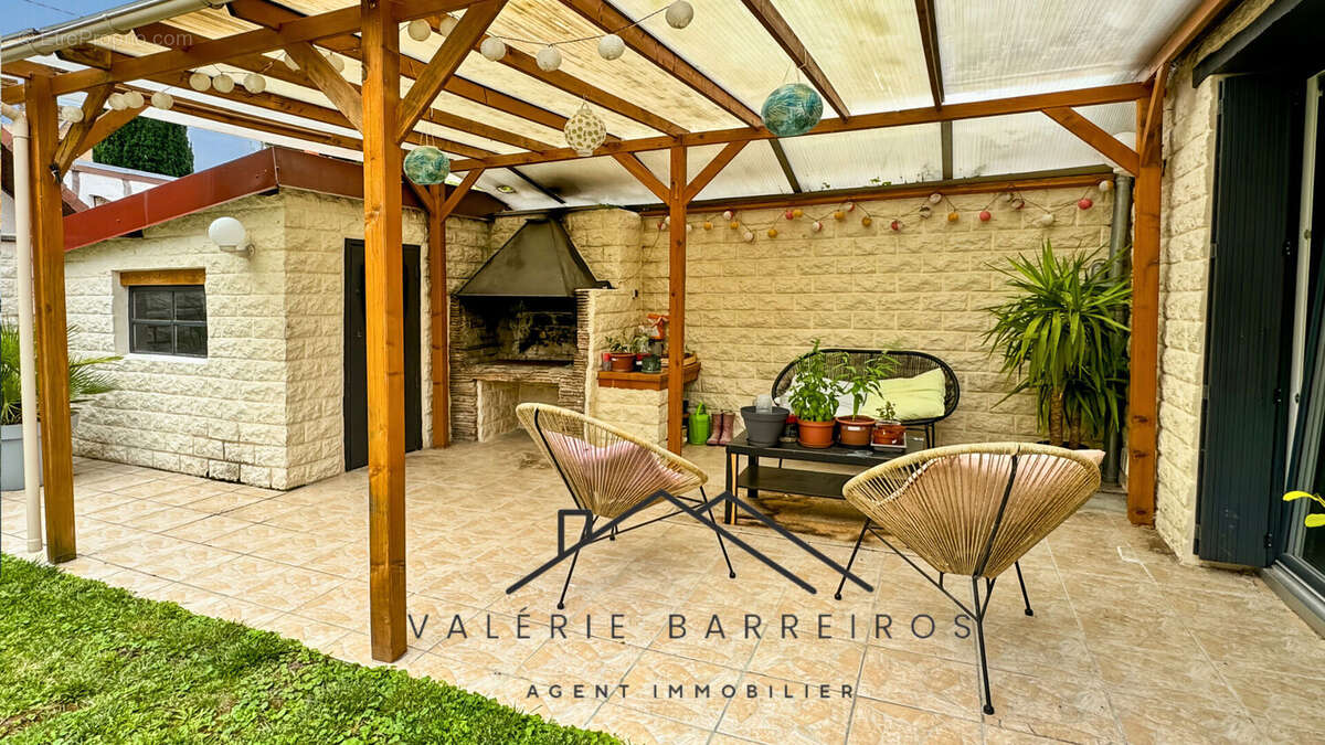 Maison à TOURVILLE-LA-RIVIERE