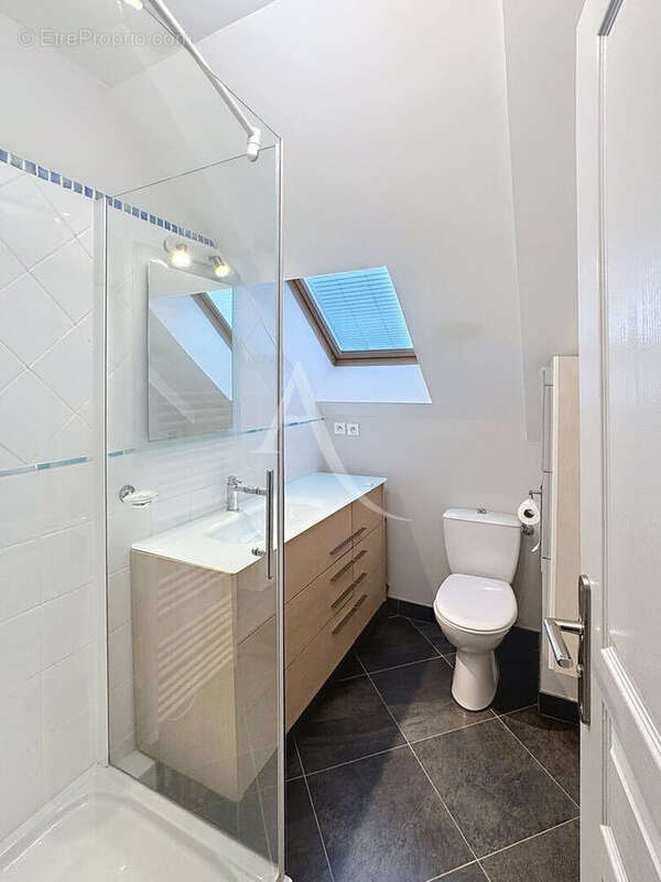 Appartement à OZOIR-LA-FERRIERE