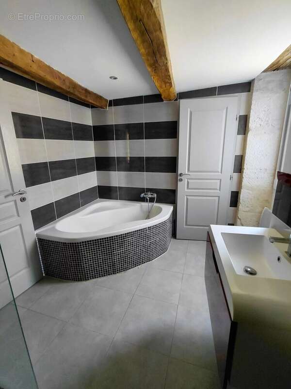 Maison à BELMONT-SAINTE-FOI