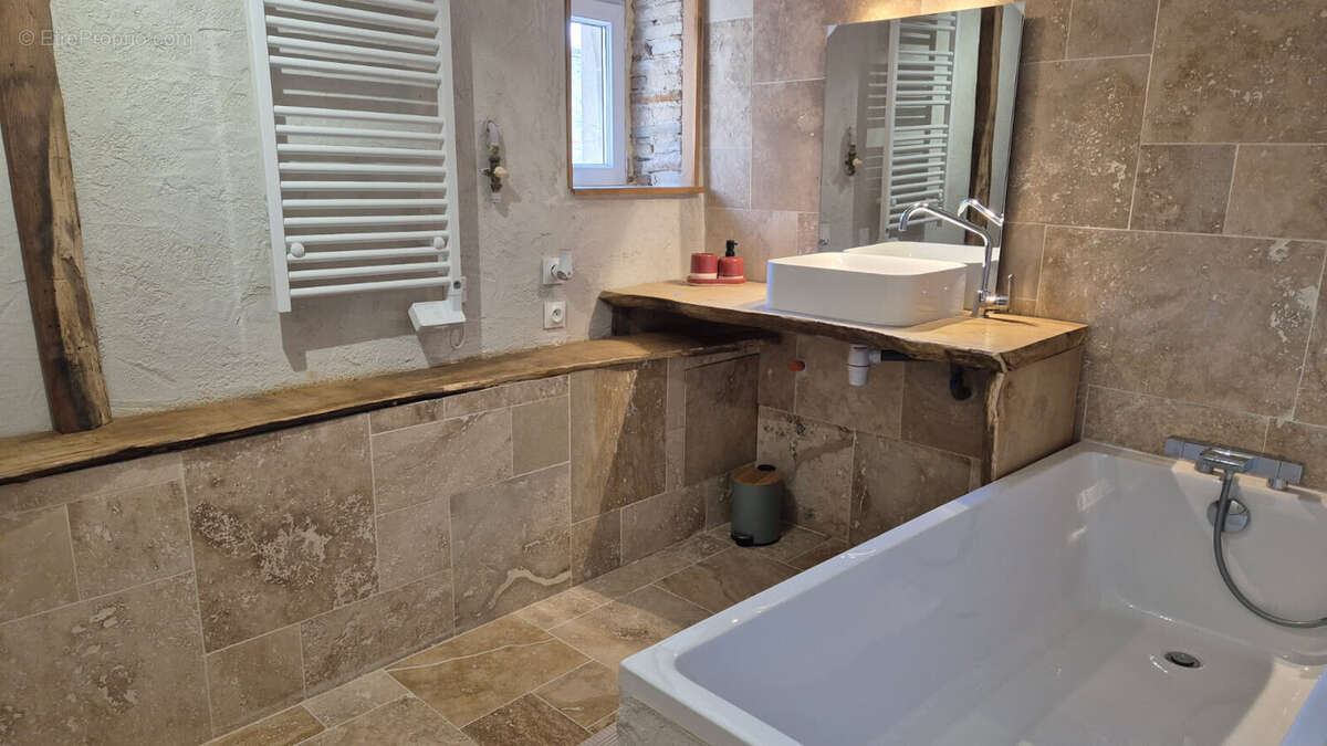 Appartement à VERDUN-SUR-LE-DOUBS