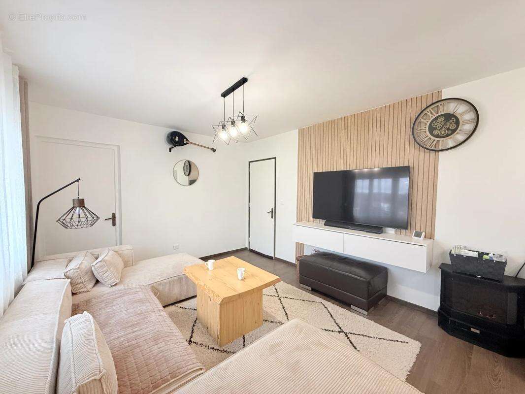 Appartement à ARBENT