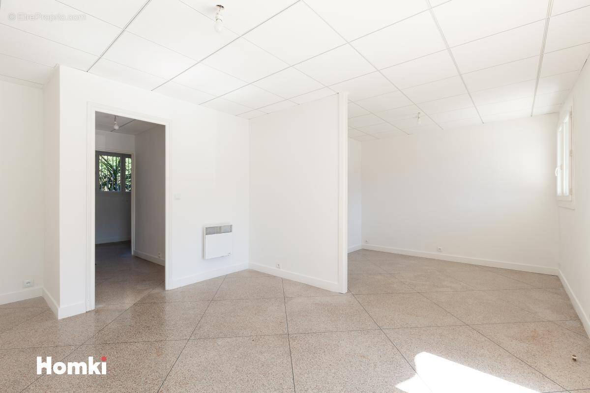 Appartement à MARSEILLE-13E