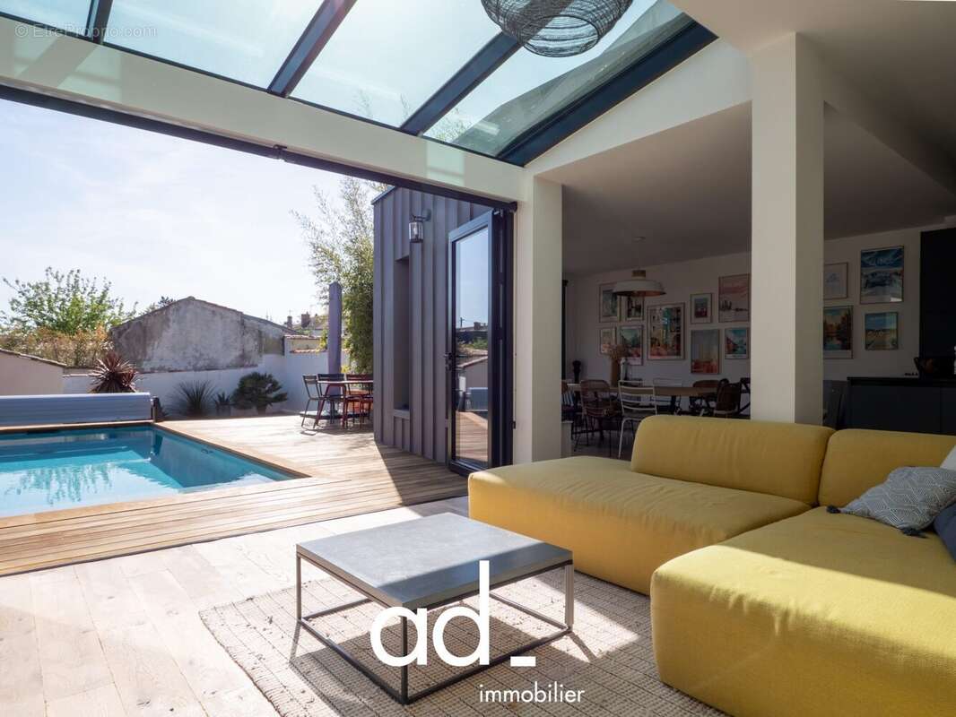 Maison 147 m² à La Rochelle  - photo 9