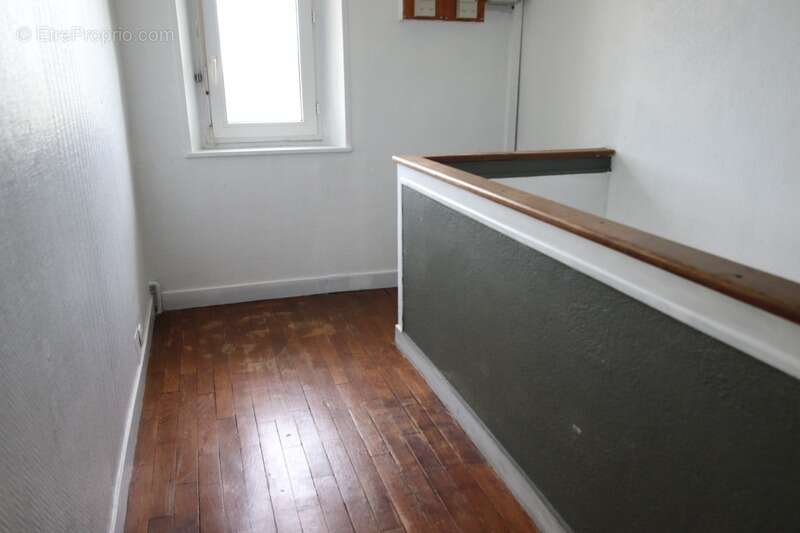 Appartement à BOULAY-LES-BARRES