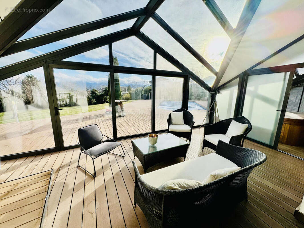 véranda (1) - Maison à VETRAZ-MONTHOUX