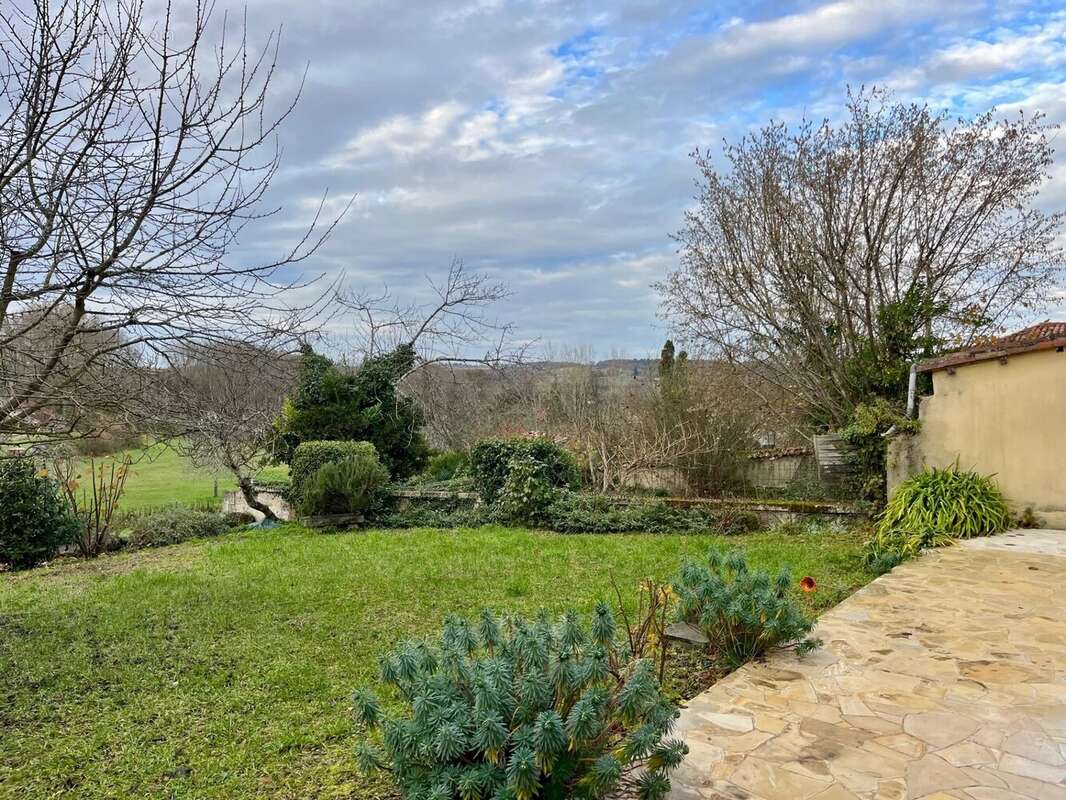 Appartement à SAINT-AULAYE