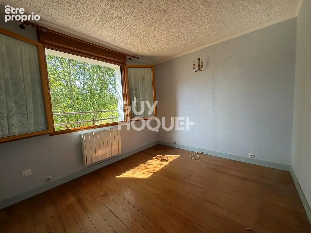 GRETZ ARMAINVILLIERS. Maison individuelle avec grand terrain. - photo 11