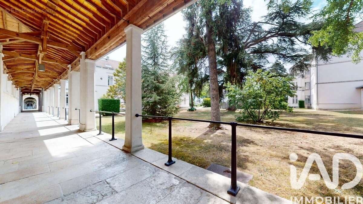 Photo 8 - Appartement à AUXERRE