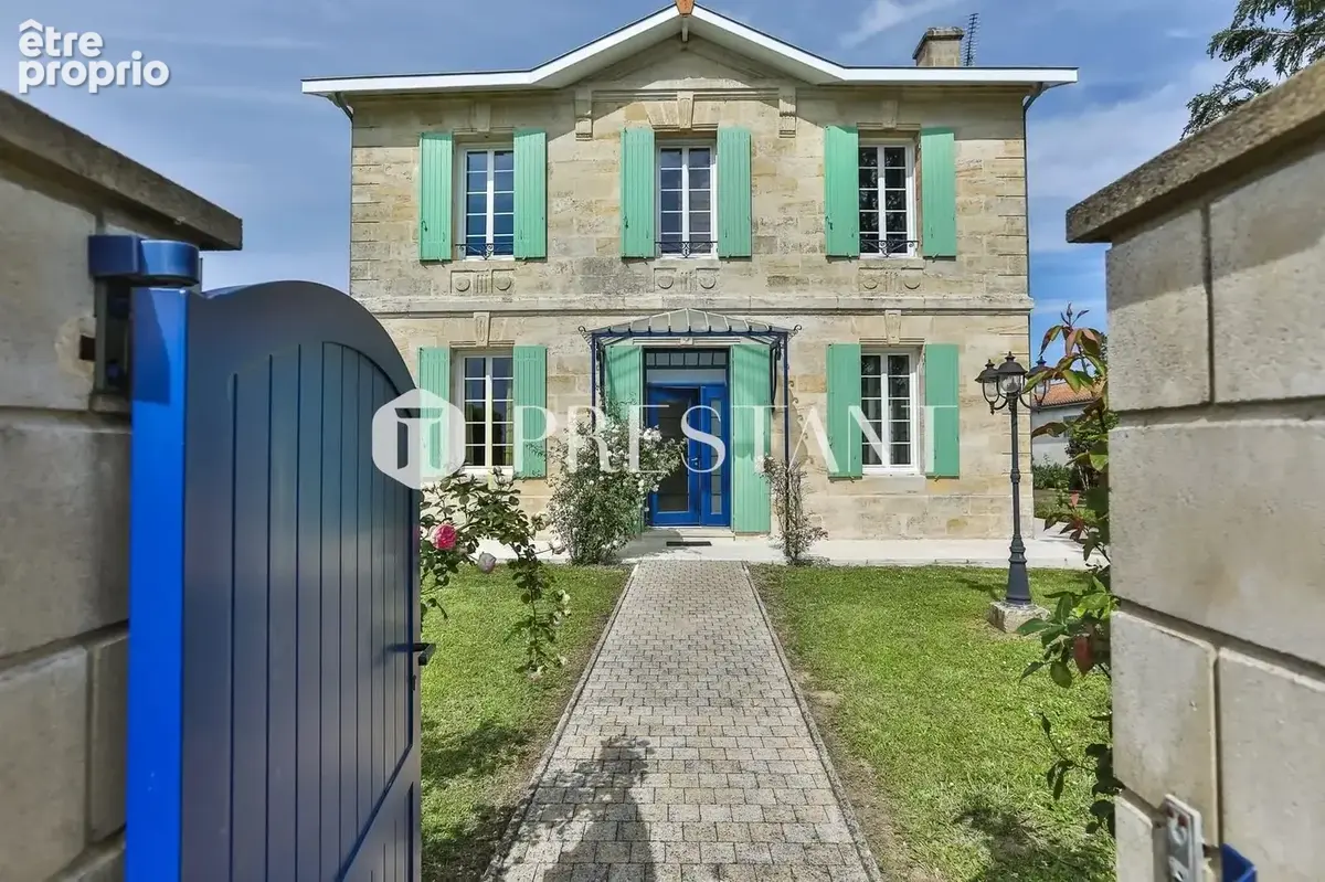 ST EMILION - LIBOURNE - grande maison avec piscine en bon état - résidence principale ou chambres d'hôtes - photo 14