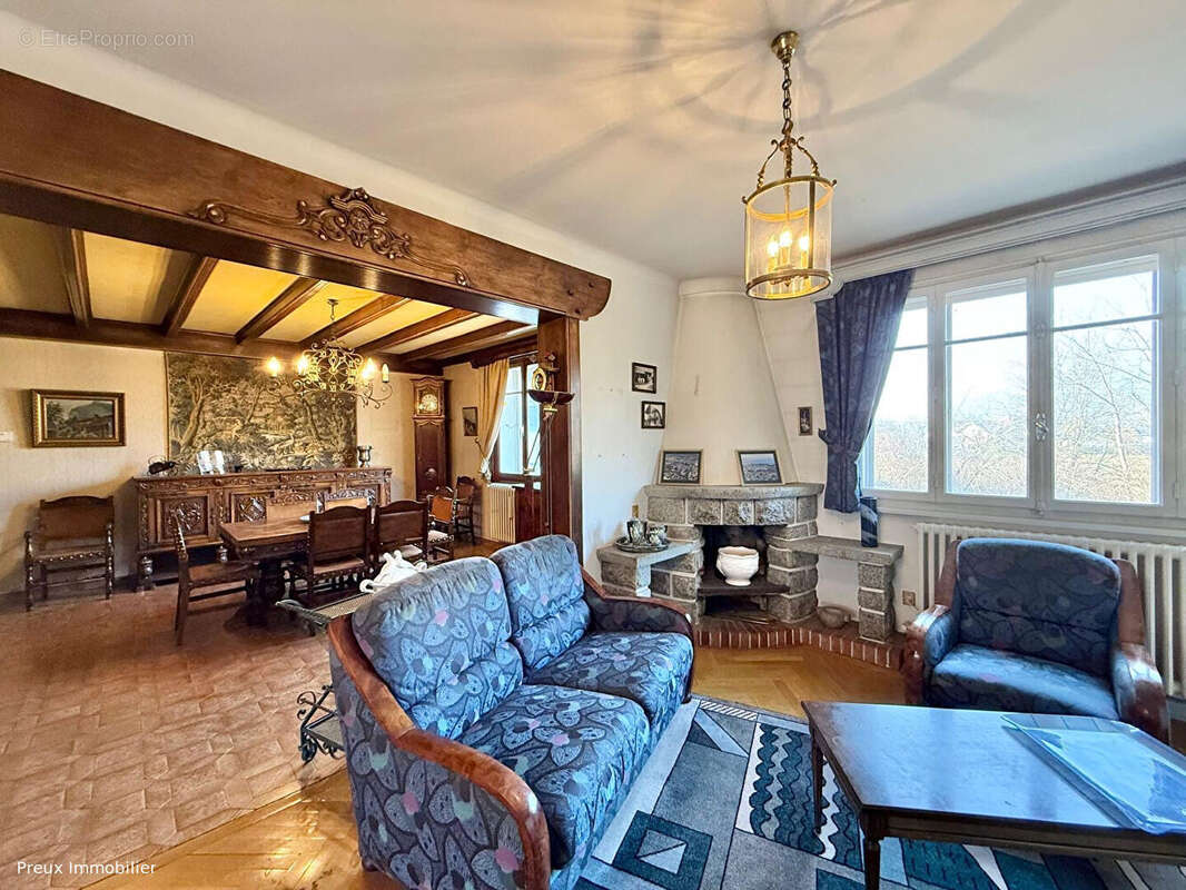 Maison à BONNEVILLE