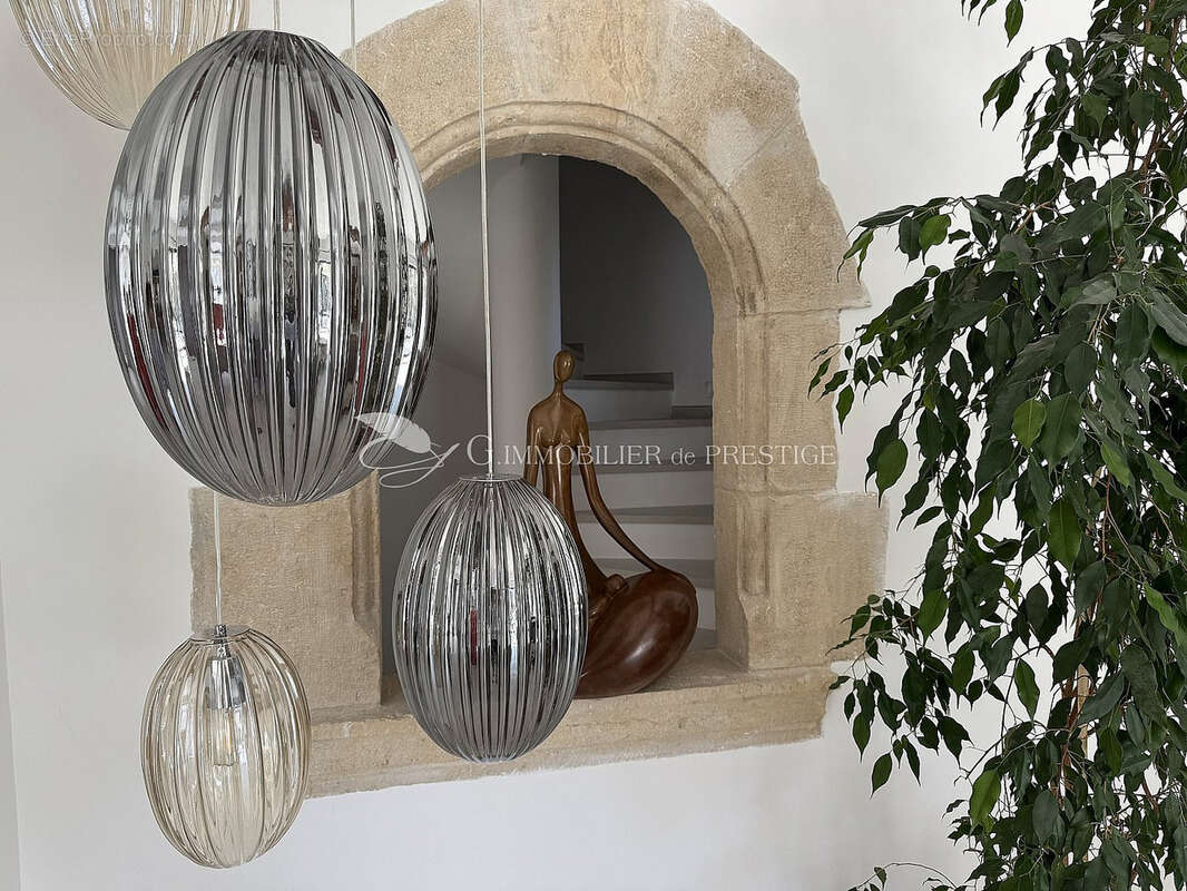 Maison à L'ISLE-SUR-LA-SORGUE