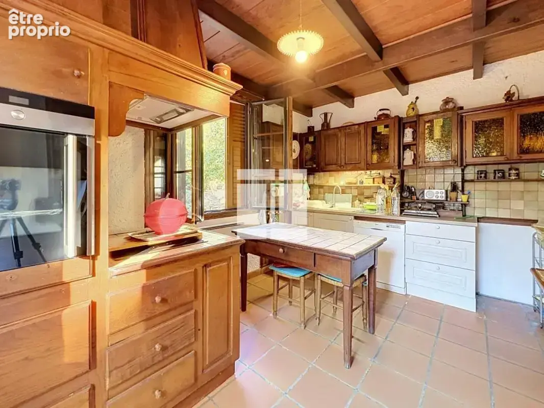 Maison de style provençal – 5 pièces, 175 m² – San-Martino-di-Lota - photo 8