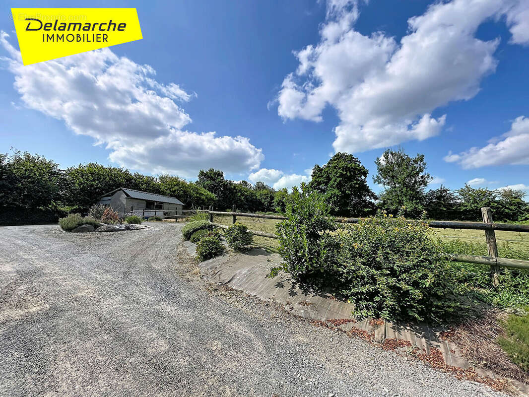 A VENDRE :  Charmante maison en pierres à Percy - photo 15