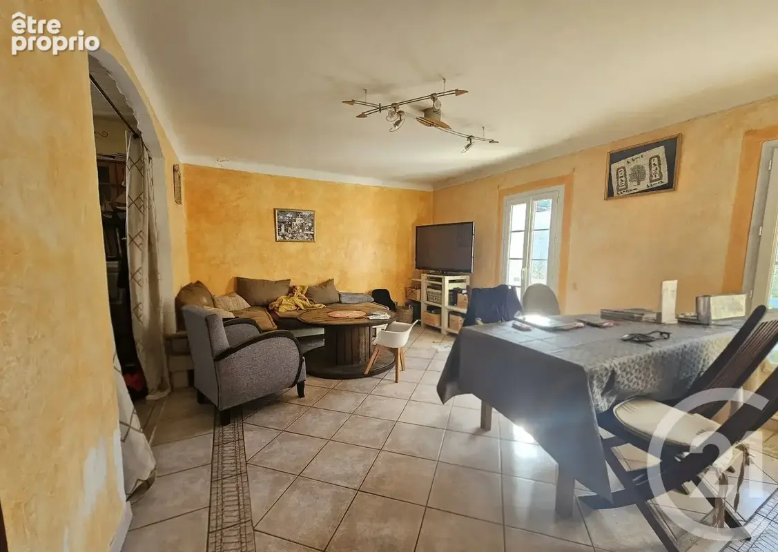 Maison 4 pièces 83 m² à vendre à Six-Fours-Les-Plages (83140) - photo 2