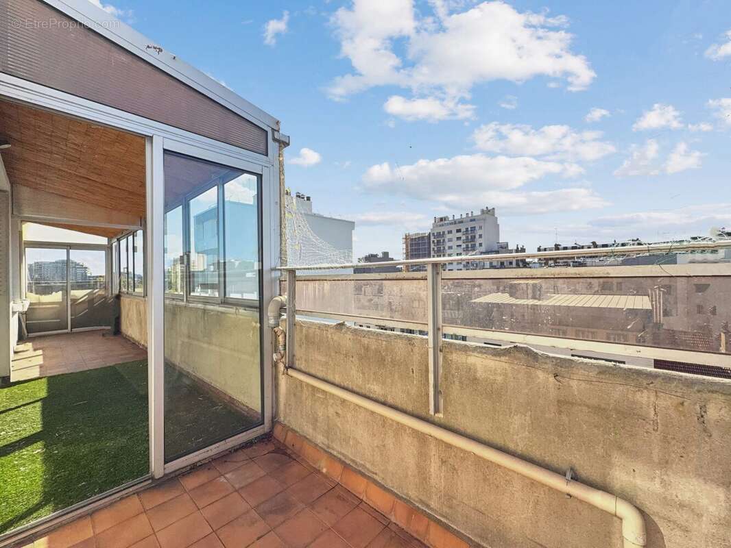 Appartement à PARIS-19E