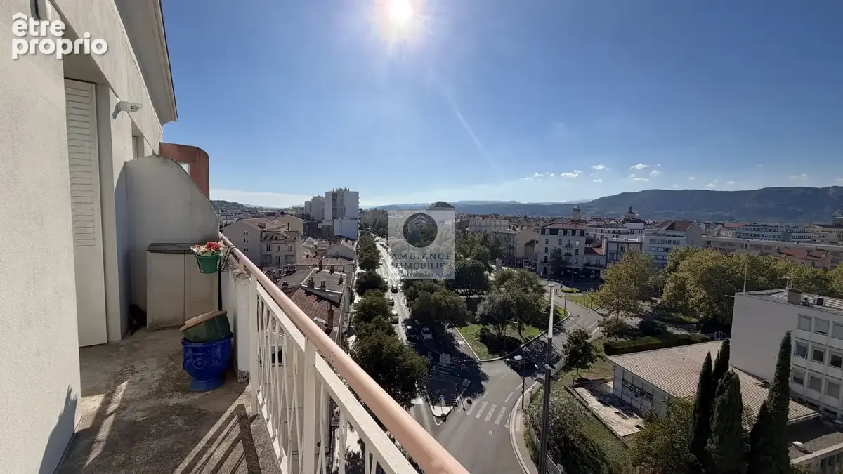 Le confort d'un dernier étage au coeur de Valence - photo 18
