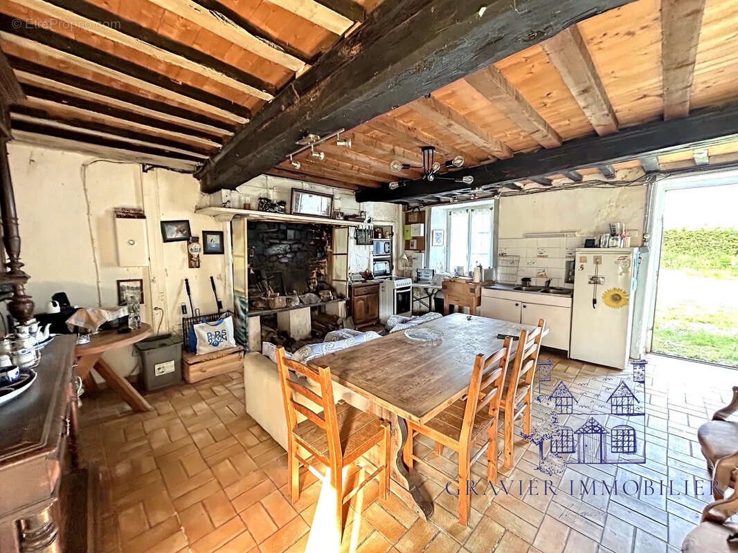 Maison à VARENGUEBEC