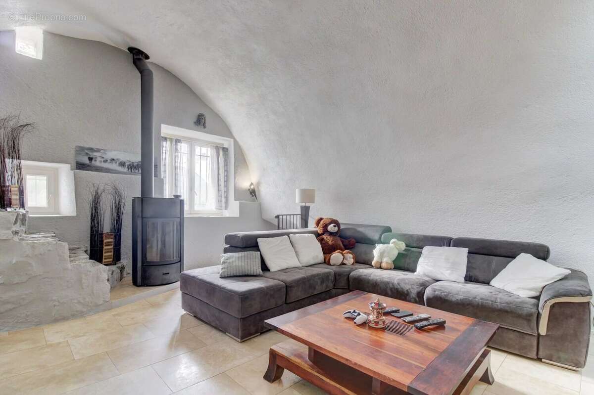 Maison à MALAUSSENE