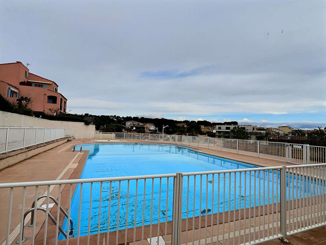 Appartement à SAUSSET-LES-PINS