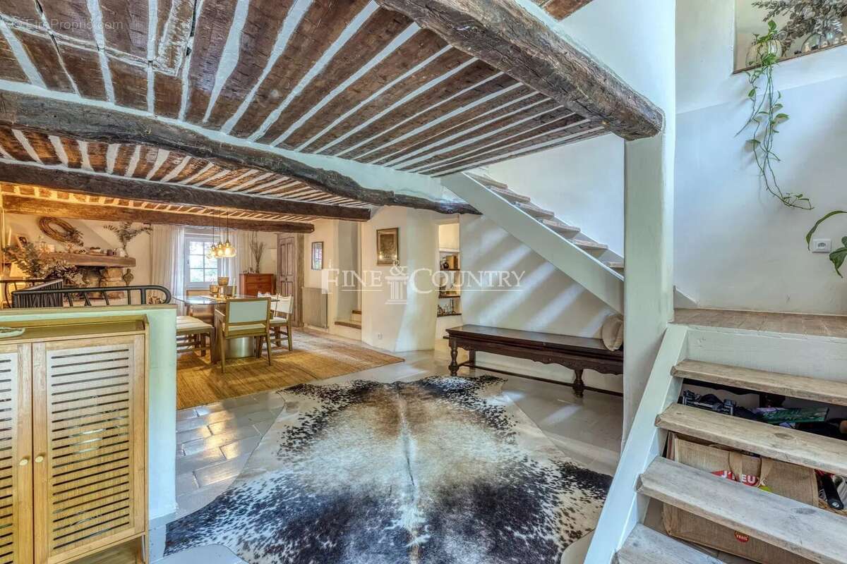 Maison à CABRIS