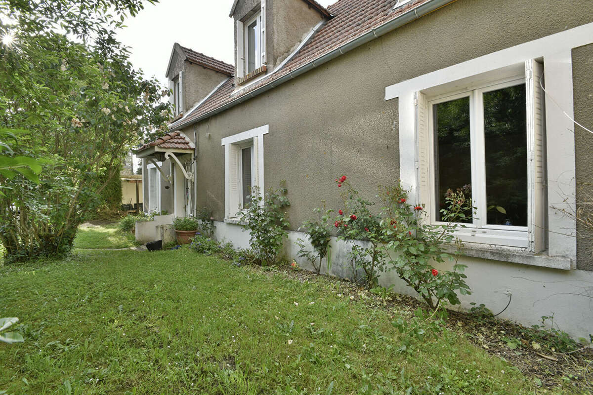 Maison à MERE