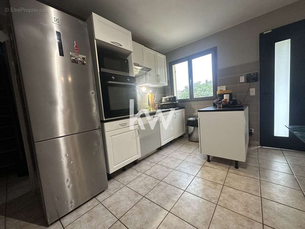 Maison à SAINT-FARGEAU-PONTHIERRY