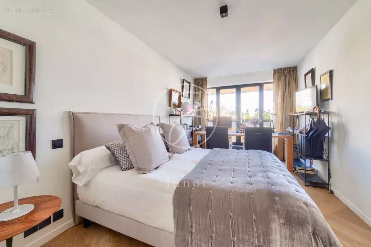 Appartement à SAINT-CLOUD