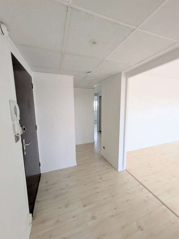 Appartement  de 52 m2 avec garage. - photo 4