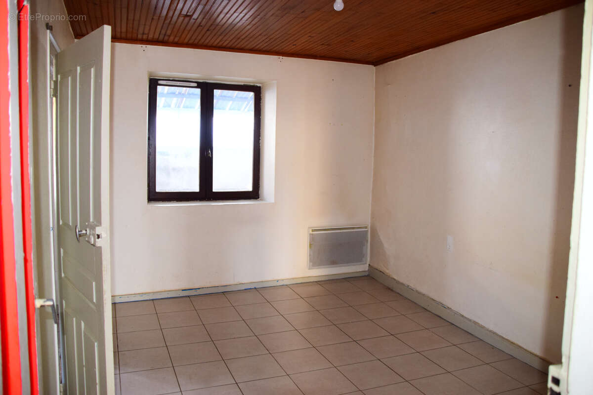 Maison à LE MONASTIER-SUR-GAZEILLE