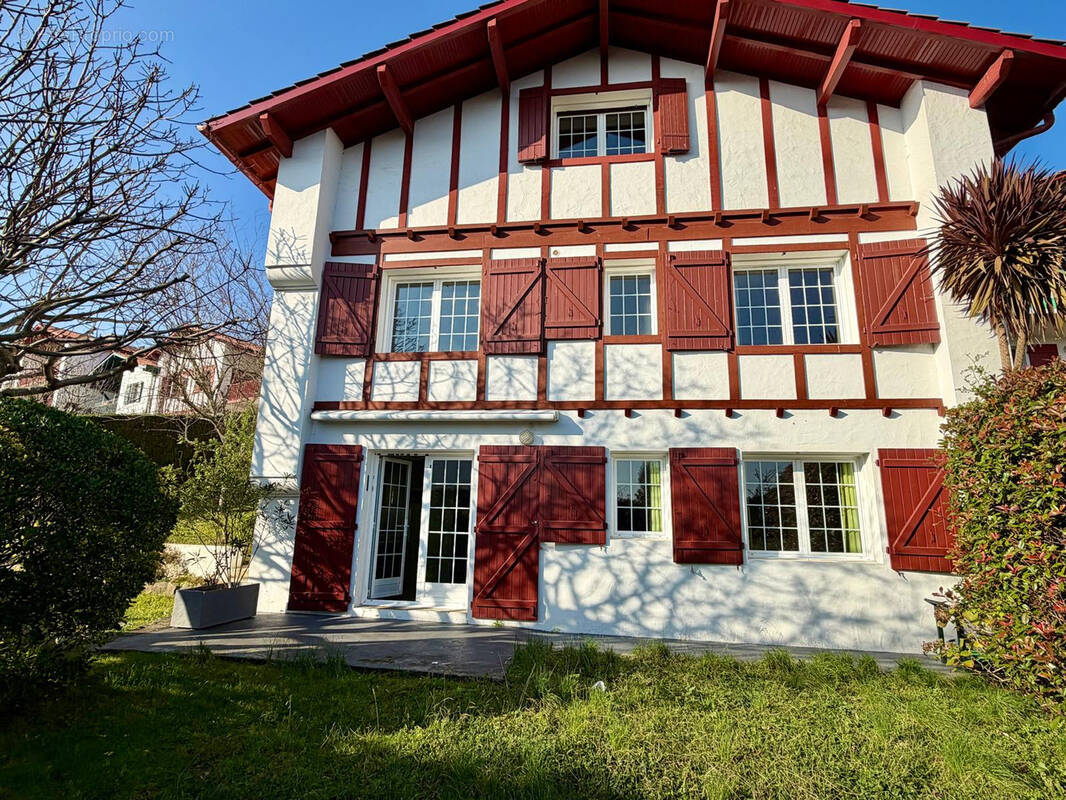 Maison à URRUGNE