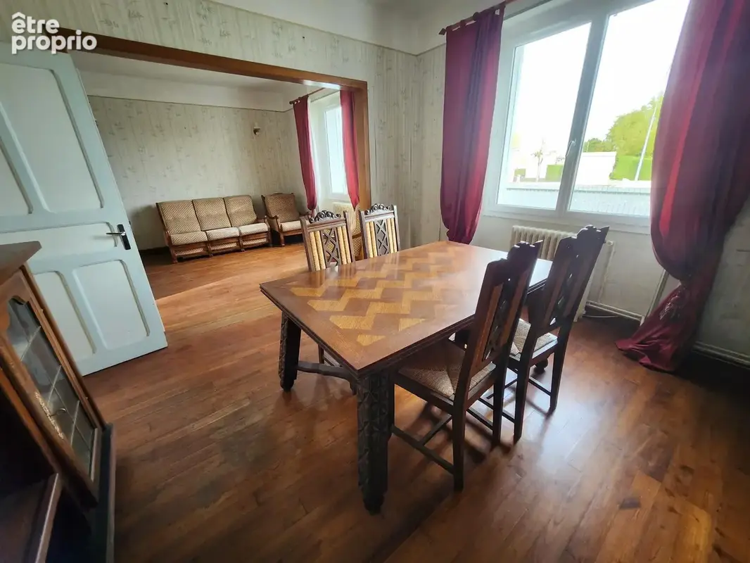 1km du centre ville, + de 1300 m2 de terrain divisible pour cette maison de 100 m2 avec atelier - photo 4