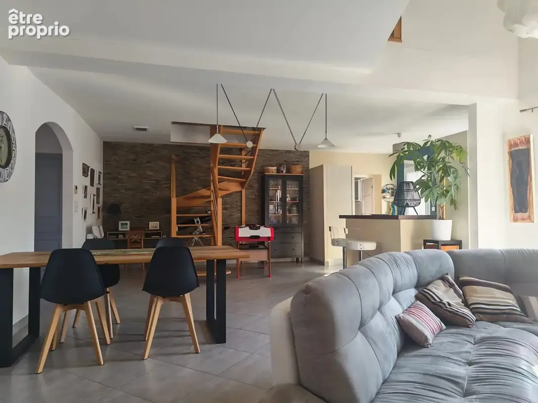 Rare  à Gruissan Mateille villa R+1 142 m² hab - photo 5
