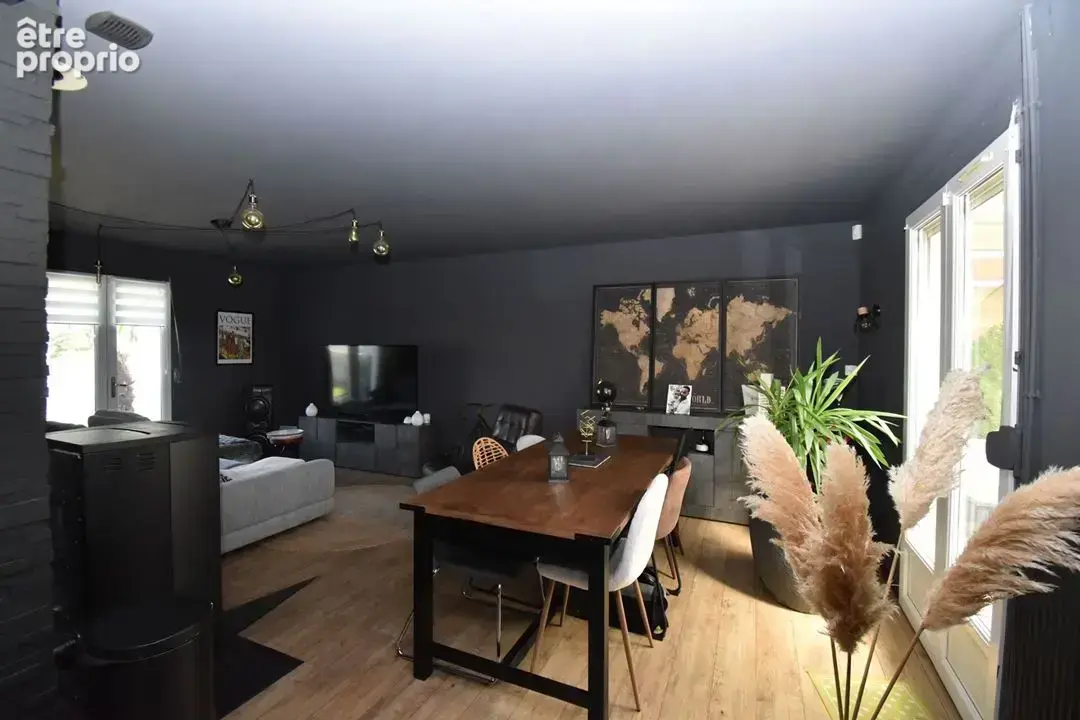 Maison 87 m² à Dallon  - photo 3