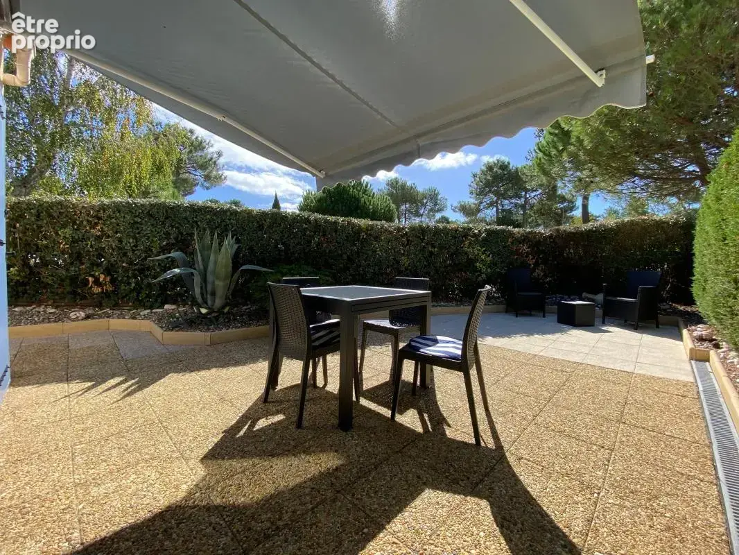 La palmyre maison dans résidence boisé avec piscine, 400m centre-ville - photo 2