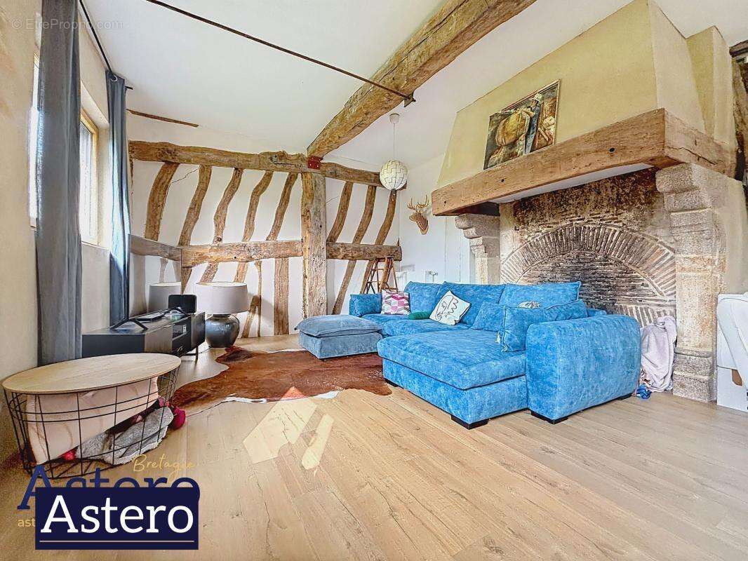Appartement à MELESSE