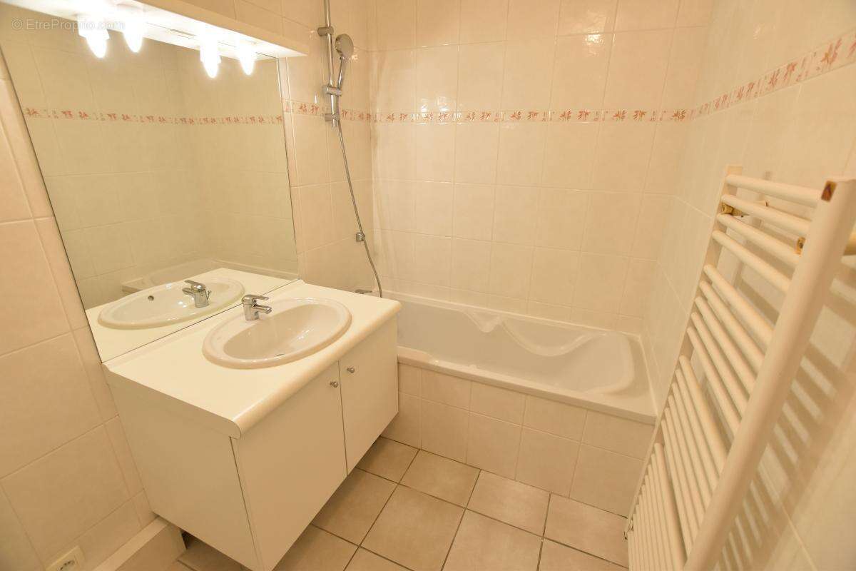 Appartement à FRANCHEVILLE