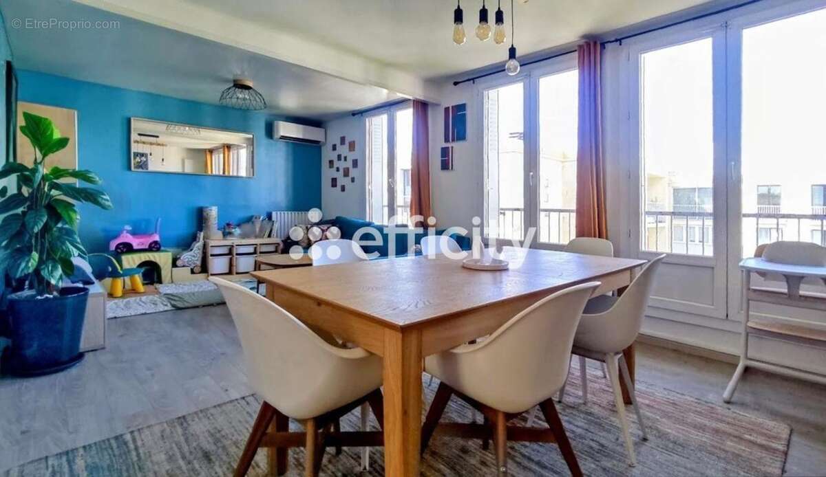 Appartement à AIX-EN-PROVENCE