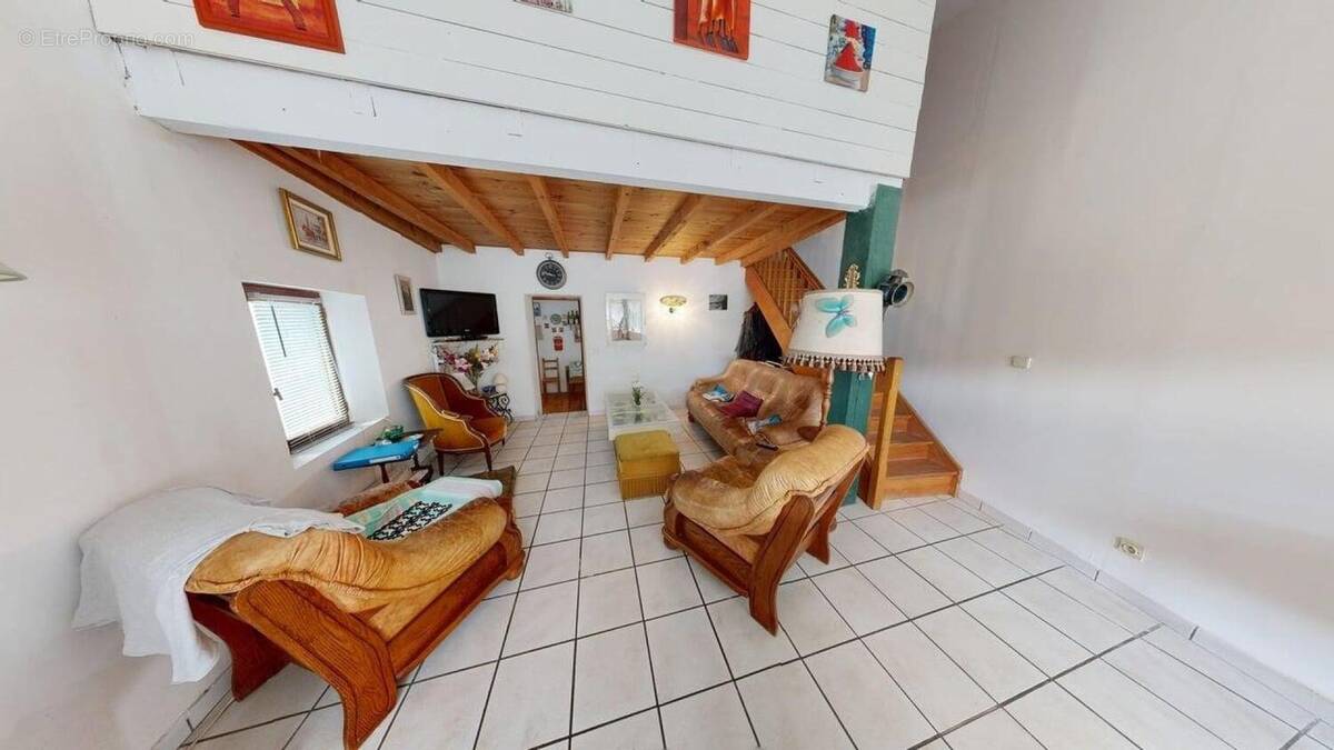 Photo 1 - Maison à AUBIGNOSC