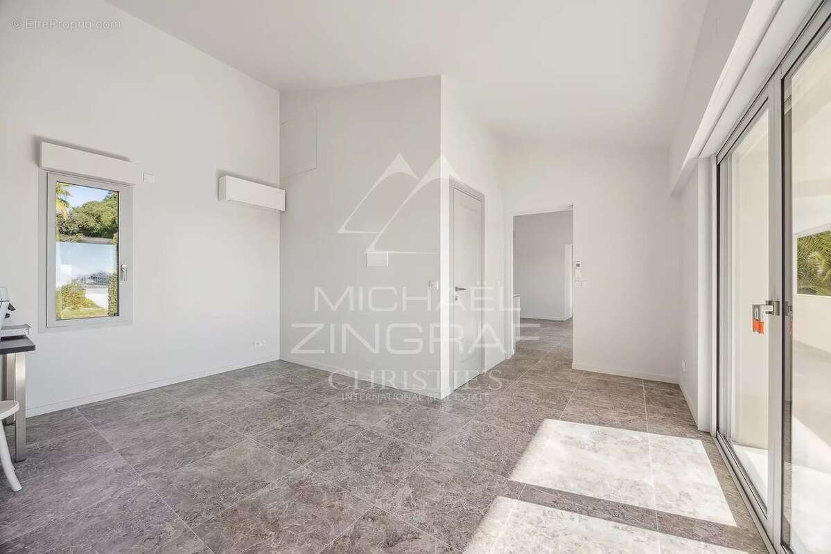 Appartement à CAGNES-SUR-MER