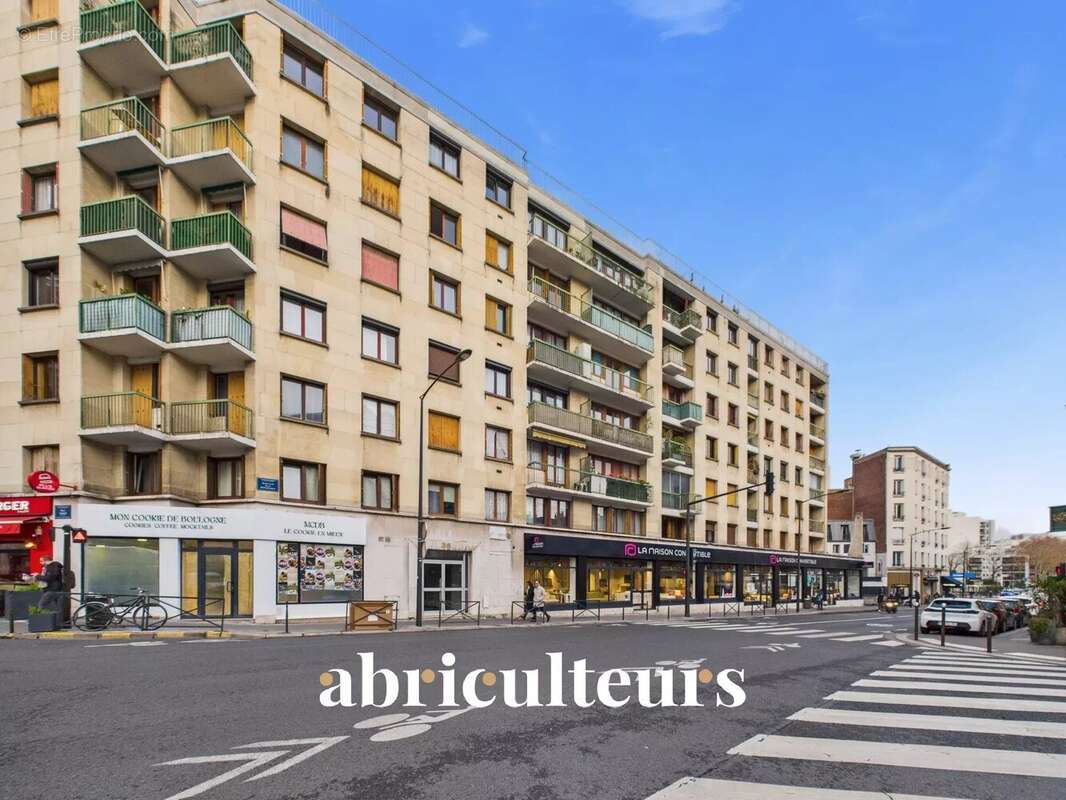 Appartement à BOULOGNE-BILLANCOURT