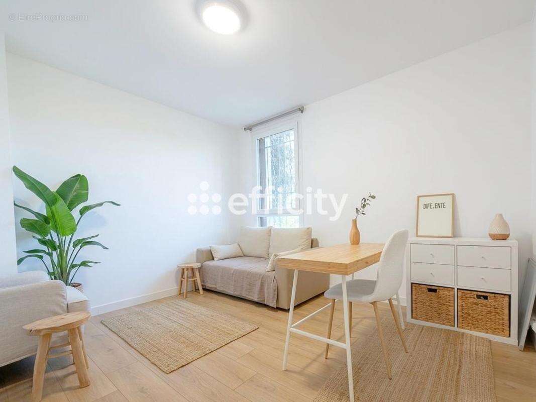 Locaux/Biens immobiliers - photo 3