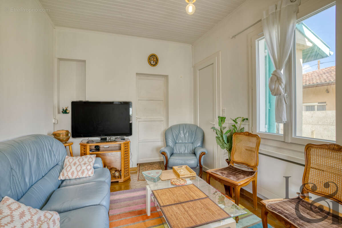 Maison à SAINTE-LIVRADE-SUR-LOT