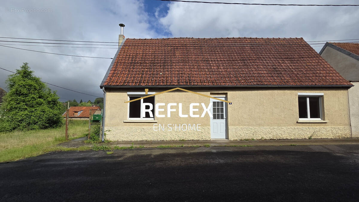 Maison à GROUCHES-LUCHUEL