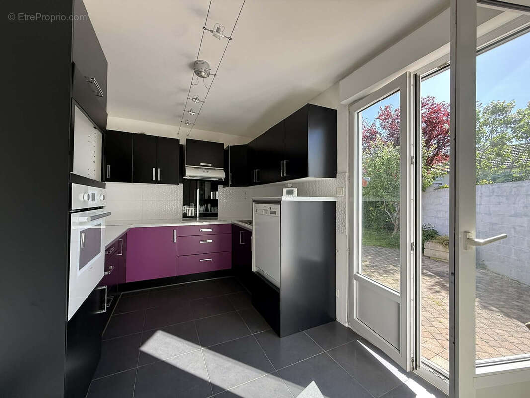 Maison à CHARLEVILLE-MEZIERES