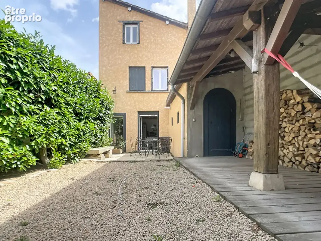 Maison à BELLEVILLE