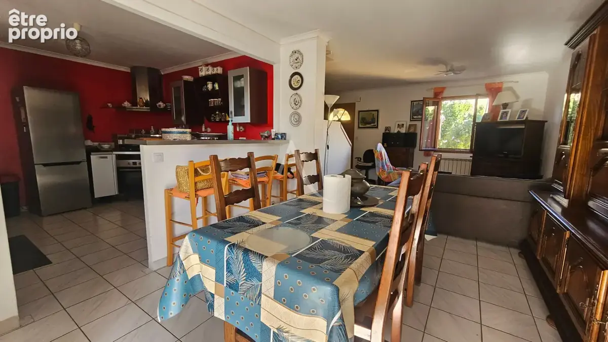 Maison Nimes 4 pièce(s) 88.84 m2 - photo 3